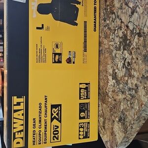 DeWalt heated jacket NWT